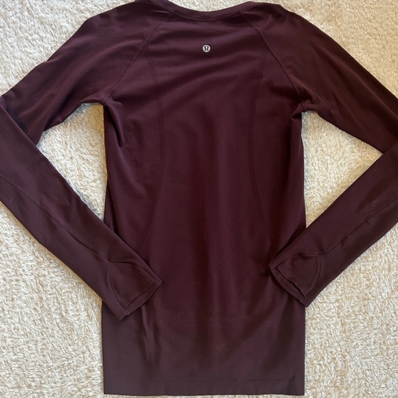 Lululemon Swiftly Tech Long Sleeve Maroon Dark Red - Picture 2 of 4